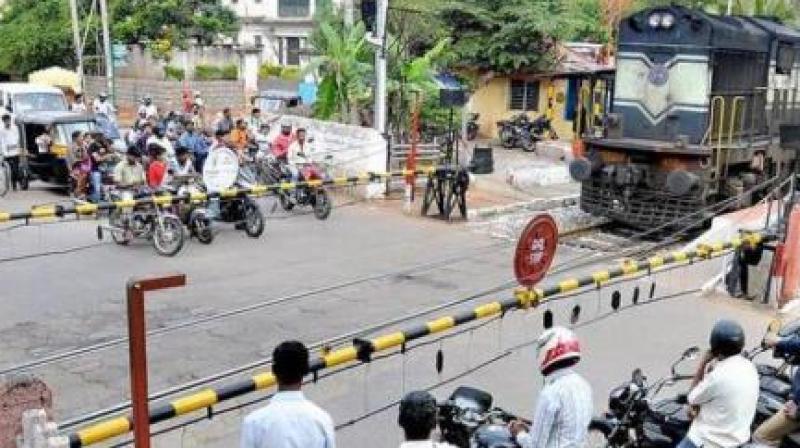 Delhi Gateman's Hands Cut Off for Refusing to Open Railway Crossing
