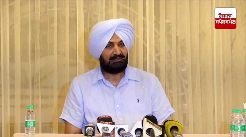 - ਸਾਬਕਾ ਅਕਾਲੀ ਆਗੂ ਰਣਜੀਤ ਸਿੰਘ ਗਿੱਲ - ਸਾਬਕਾ ਅਕਾਲੀ ਆਗੂ ਰਣਜੀਤ ਸਿੰਘ ਗਿੱਲ