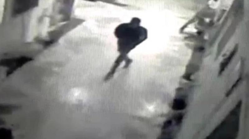 Murderer in CCTV Murderer in CCTV
