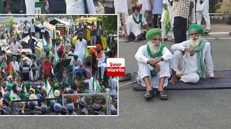Farmers stage dharna Farmers stage dharna