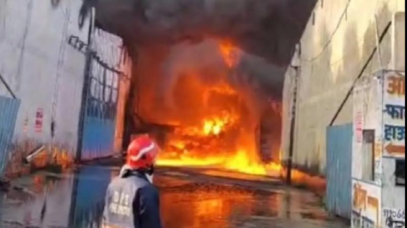 Fire broke out in a factory in Delhi's Alipur Fire broke out in a factory in Delhi's Alipur