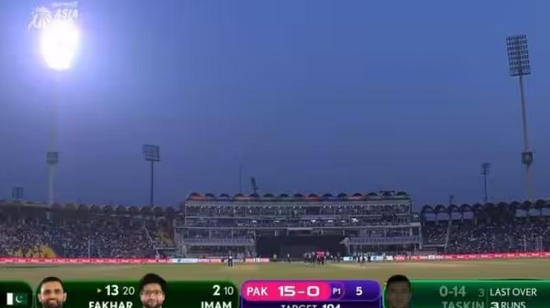 Flood lights off. Flood lights off.