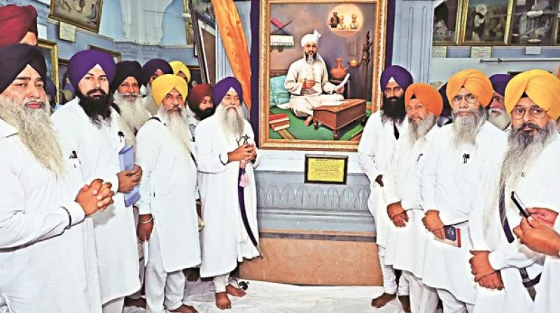 Portrait of Allah Yaar Khan Jogi being unveiled at Central Sikh Museum, in Amritsar. Portrait of Allah Yaar Khan Jogi being unveiled at Central Sikh Museum, in Amritsar.