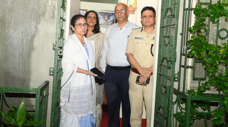 West Bengal Chief Minister Mamata Banerjee at her residence with senior officials. West Bengal Chief Minister Mamata Banerjee at her residence with senior officials.