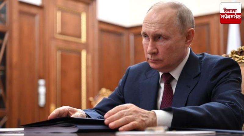 President Putin meets with military in Kursk Latest news in Punjabi President Putin meets with military in Kursk Latest news in Punjabi
