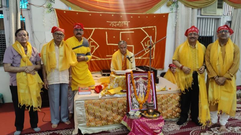 ਸ੍ਰੀ ਸਨਾਤਨ ਧਰਮ ਮੰਦਰ, ਸੈਕਟਰ 38 ਸੀ, ਚੰਡੀਗੜ੍ਹ ਵਿਖੇ ਅੱਜ ਪਵਿੱਤਰ ਸਮਾਗਮ ਸਮੂਹਕ ਸ੍ਰੀ ਰਾਮ ਪਾਠ ਦੀ ਰਸਮੀ ਪੂਜਾ ਨਾਲ ਸ਼ੁਰੂਆਤ ਹੋਈ। ਸ੍ਰੀ ਸਨਾਤਨ ਧਰਮ ਮੰਦਰ, ਸੈਕਟਰ 38 ਸੀ, ਚੰਡੀਗੜ੍ਹ ਵਿਖੇ ਅੱਜ ਪਵਿੱਤਰ ਸਮਾਗਮ ਸਮੂਹਕ ਸ੍ਰੀ ਰਾਮ ਪਾਠ ਦੀ ਰਸਮੀ ਪੂਜਾ ਨਾਲ ਸ਼ੁਰੂਆਤ ਹੋਈ।
