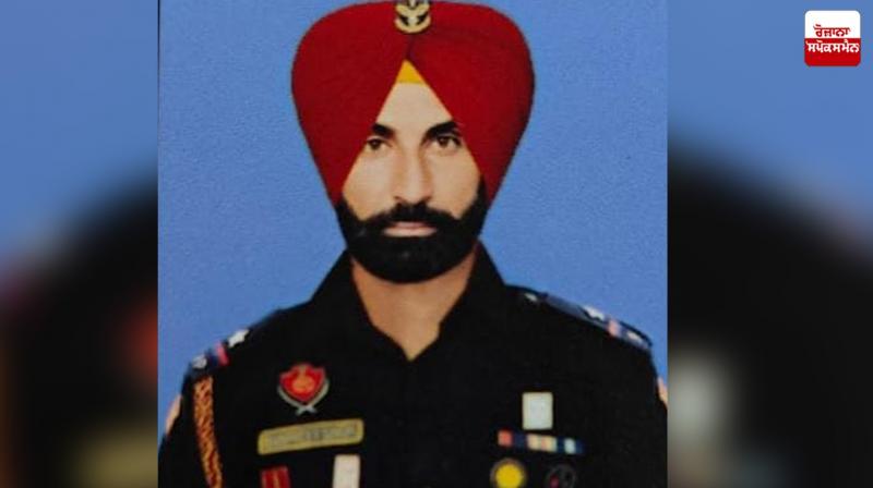 Police station officer dies due to gunshot wound, incident took place in Commando Complex Bahadurgarh News in Punjabi Police station officer dies due to gunshot wound, incident took place in Commando Complex Bahadurgarh News in Punjabi