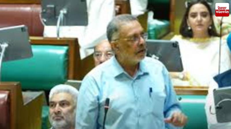 Health Minister Dr. Balbir Singh Spoke on the Issue of Water Latest News in Punjabi Health Minister Dr. Balbir Singh Spoke on the Issue of Water Latest News in Punjabi
