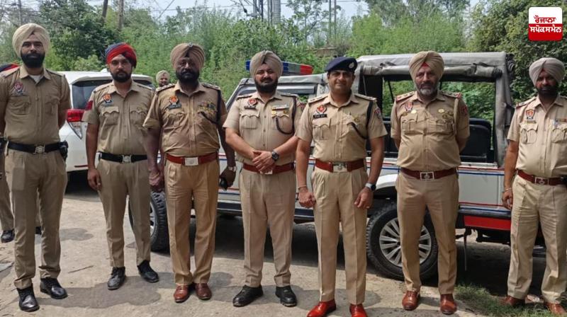 Large Quantity of Weapons Recovered in Kapurthala, One Killed in Encounter Latest News in Punjabi Large Quantity of Weapons Recovered in Kapurthala, One Killed in Encounter Latest News in Punjabi
