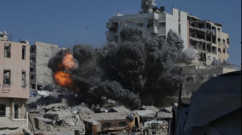 Hamas Israel War : Israel escalates attacks on Gaza City Hamas Israel War : Israel escalates attacks on Gaza City