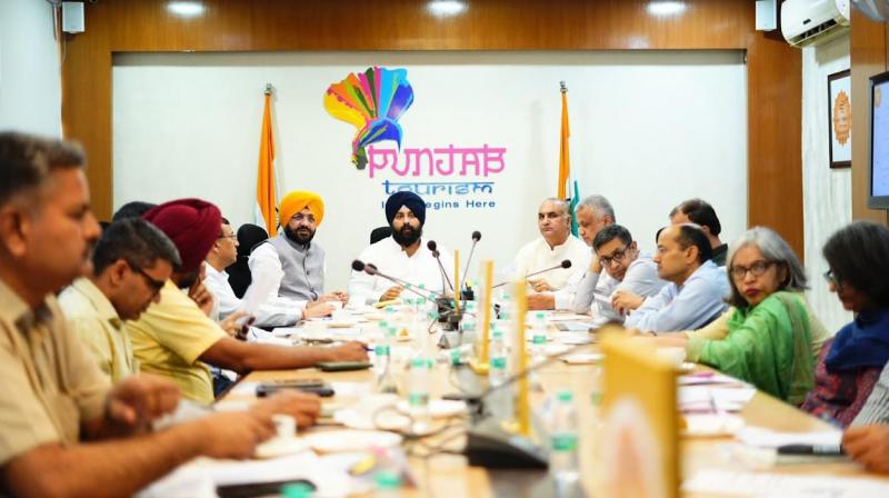 ਵੱਖ ਵੱਖ ਸਮਾਗਮਾਂ ਦੇ ਪ੍ਰਬੰਧਾਂ ਦੀ ਤਿਆਰੀ ਲਈ ਮੰਤਰੀ ਸਮੂਹ ਦੀ ਸਮੀਖਿਆ ਮੀਟਿੰਗ ਵੱਖ ਵੱਖ ਸਮਾਗਮਾਂ ਦੇ ਪ੍ਰਬੰਧਾਂ ਦੀ ਤਿਆਰੀ ਲਈ ਮੰਤਰੀ ਸਮੂਹ ਦੀ ਸਮੀਖਿਆ ਮੀਟਿੰਗ