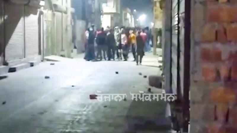 Clash between akali dal and Congress Workers at abohar Clash between akali dal and Congress Workers at abohar