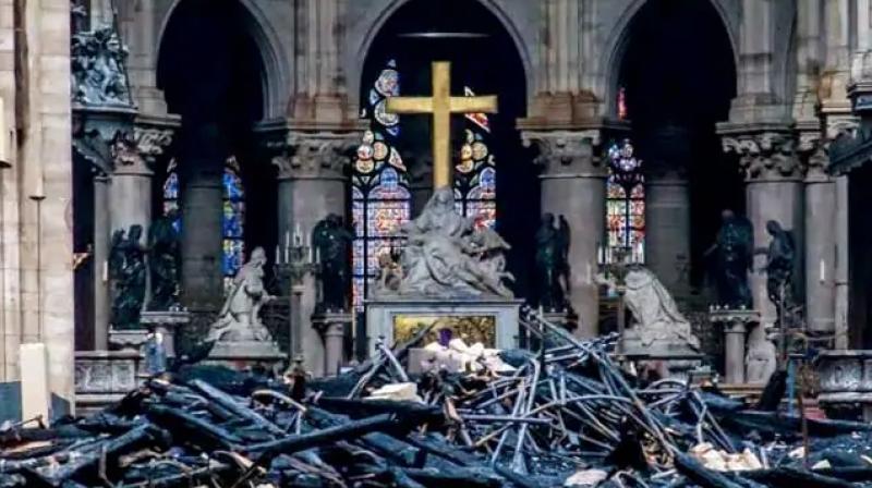 Notre dame de paris cathedral on billionaire paying funds Notre dame de paris cathedral on billionaire paying funds