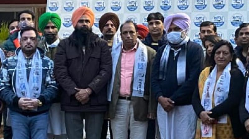 Senior Congress leader and former secretary of the Bar Association joined AAP