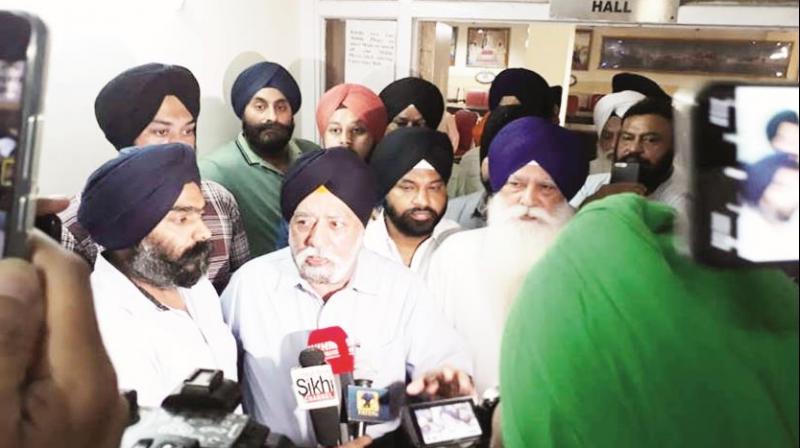 Paramjit Singh Sarna protest at DSGMC office