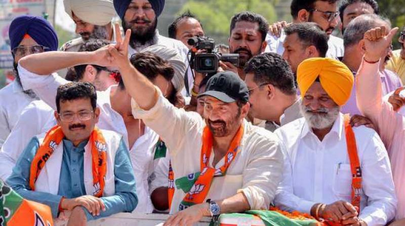 Sunny Deol Road Show Sunny Deol Road Show