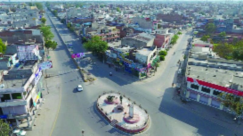 ਬਠਿੰਡਾ ਸ਼ਹਿਰ ਦੀ ਉਪਰੋਂ ਖਿੱਚੀ ਗਈ ਤਸਵੀਰ ਦਾ ਦ੍ਰਿਸ਼। ਬਠਿੰਡਾ ਸ਼ਹਿਰ ਦੀ ਉਪਰੋਂ ਖਿੱਚੀ ਗਈ ਤਸਵੀਰ ਦਾ ਦ੍ਰਿਸ਼।