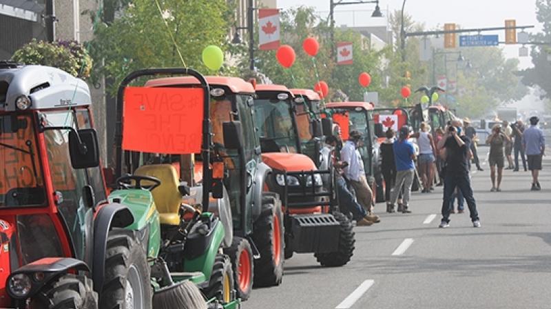 Tractor rally by Canadian farmers