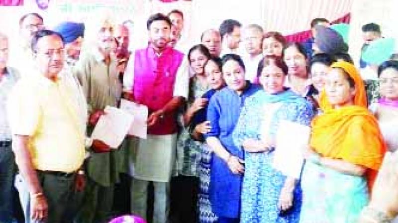 Dr. Harjot Kamal Dr. Harjot Kamal