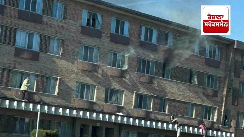 America News: Building catches fire in Milwaukee, people jump from windows, four die America News: Building catches fire in Milwaukee, people jump from windows, four die