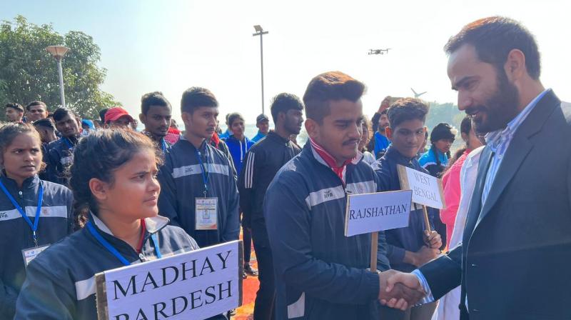 Sports Minister welcomed players participating in the 10th Senior Dragon Boat Racing Championship Sports Minister welcomed players participating in the 10th Senior Dragon Boat Racing Championship