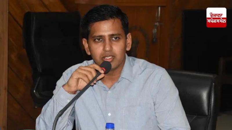 Jalandhar Deputy Commissioner Dr. Himanshu Agarwal appeals to citizens to shop with restraint Jalandhar Deputy Commissioner Dr. Himanshu Agarwal appeals to citizens to shop with restraint