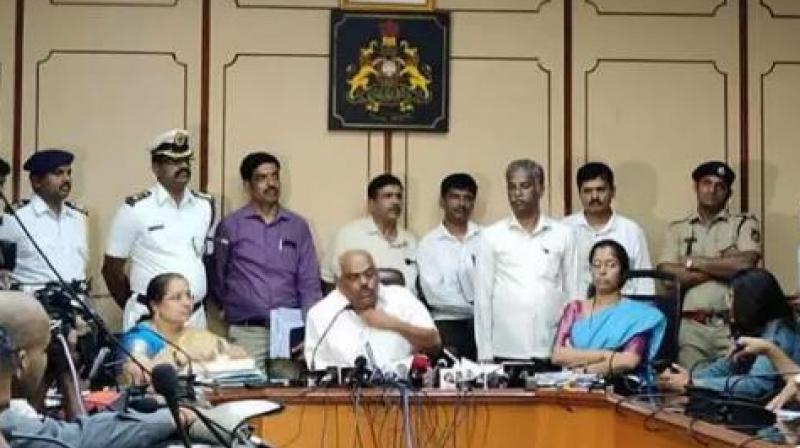 Karnataka crisis: Rebel legislators gave resignations again Karnataka crisis: Rebel legislators gave resignations again