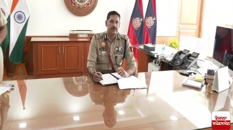 Tamil Nadu cadre IPS officer Sanjay Arora has become the new police commissioner of Delhi Tamil Nadu cadre IPS officer Sanjay Arora has become the new police commissioner of Delhi