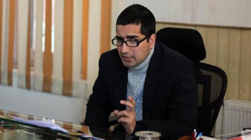 Shah Faesal