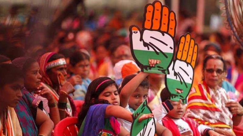 Gujarat Elections: Congress gave tickets to 21 sitting MLAs Gujarat Elections: Congress gave tickets to 21 sitting MLAs