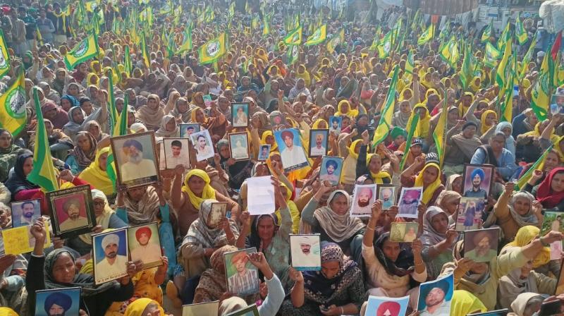 Special day celebrated at Tikri Border for the mothers and sisters Special day celebrated at Tikri Border for the mothers and sisters
