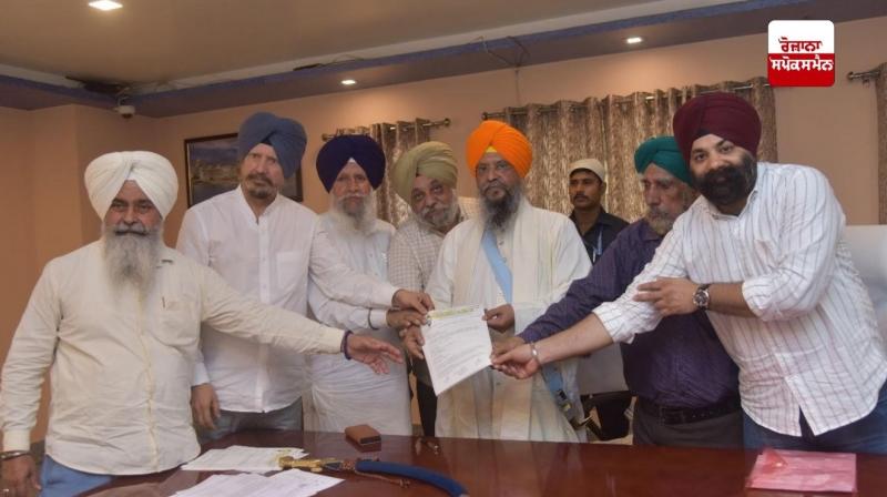 Dispute between Takht Sri Patna Sahib Management Committee and Giani Gauhar resolved as per the orders of Sri Akal Takht Sahib Dispute between Takht Sri Patna Sahib Management Committee and Giani Gauhar resolved as per the orders of Sri Akal Takht Sahib