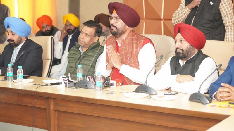 Kuldeep Dhaliwal Kuldeep Dhaliwal