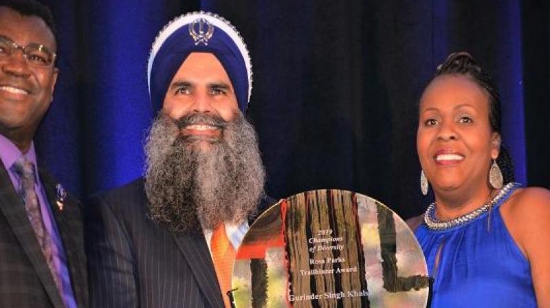 Gurinder Khalsa receives Rosa Parks Trailblazer Award amidst thunder applause Gurinder Khalsa receives Rosa Parks Trailblazer Award amidst thunder applause
