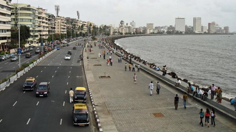 Every mumbaikar must experience these things during monsoon in the city Every mumbaikar must experience these things during monsoon in the city