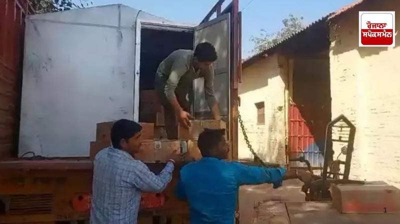 Liquor worth Rs 45 lakh being supplied from Punjab to Bihar seized Liquor worth Rs 45 lakh being supplied from Punjab to Bihar seized