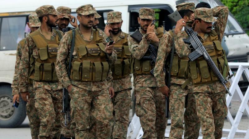 Major attack on army convoy in Pakistan Major attack on army convoy in Pakistan