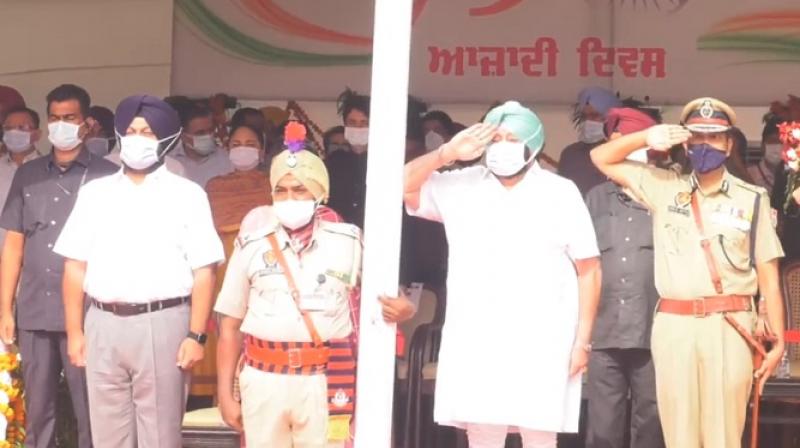 In Guru Ki Nagri Amritsar, the Chief Minister hoisted the tricolor