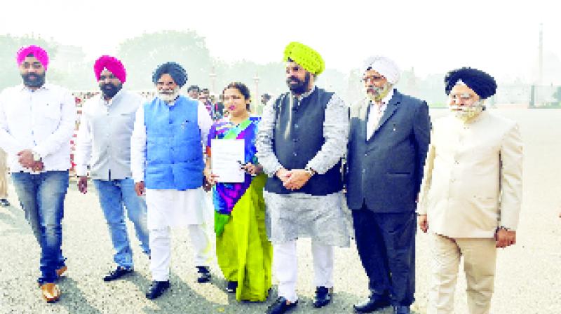 A delegation of Sikh massacre investigation met the President A delegation of Sikh massacre investigation met the President