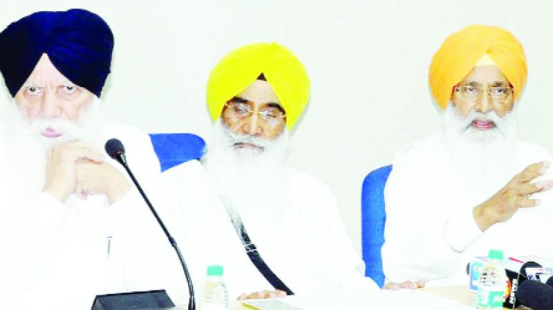 Tota Singh and Sewa Singh Sekhwan With Sukhdev Singh Dhindsa Tota Singh and Sewa Singh Sekhwan With Sukhdev Singh Dhindsa