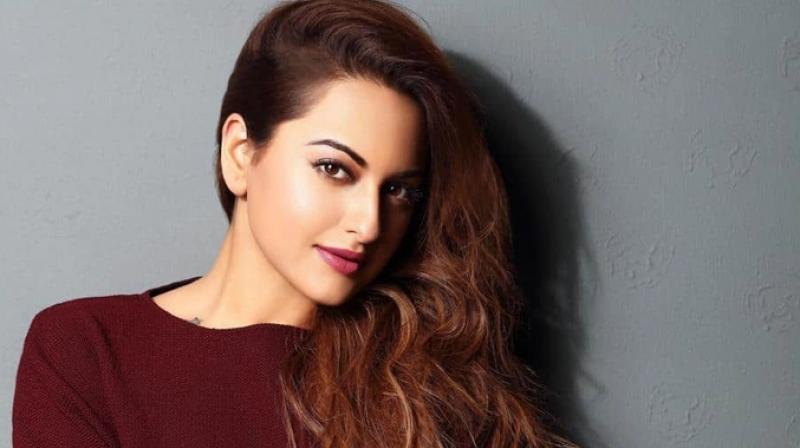 Sonakshi Sinha Sonakshi Sinha