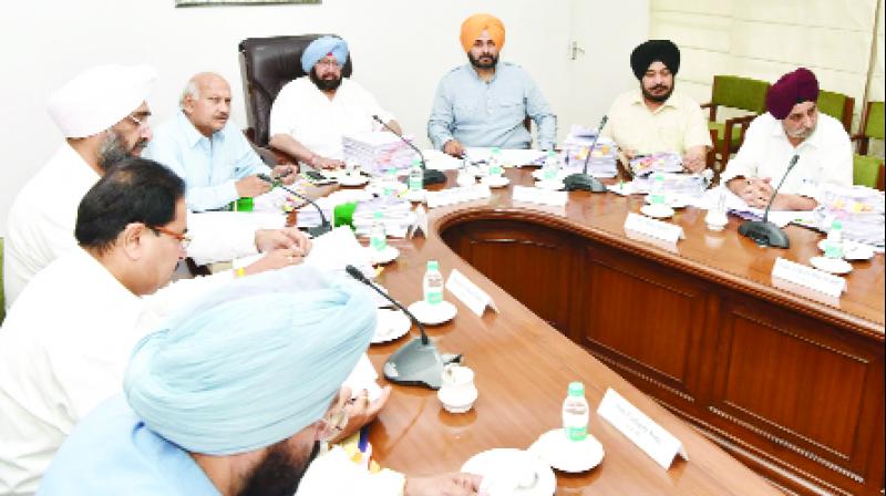 Captain Amarinder Singh presiding Cabinet meeting Captain Amarinder Singh presiding Cabinet meeting