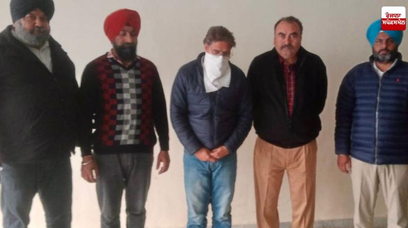 Vigilance Bureau arrests Patwari for accepting Rs 4,000 bribe Vigilance Bureau arrests Patwari for accepting Rs 4,000 bribe