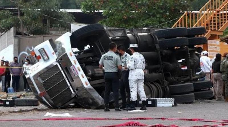 Terrible road accident happened on the highway in Mexico Terrible road accident happened on the highway in Mexico