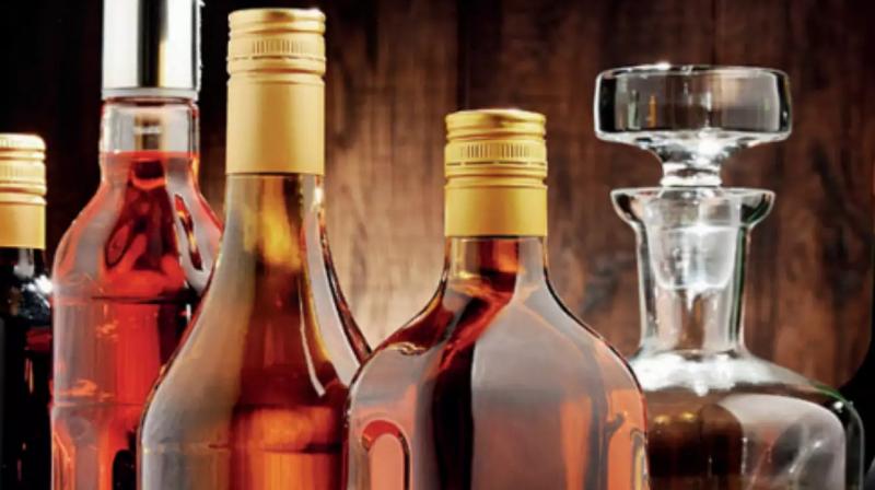 Dry Day In Delhi: Liquor Shops To Remain Closed On 19 November Dry Day In Delhi: Liquor Shops To Remain Closed On 19 November