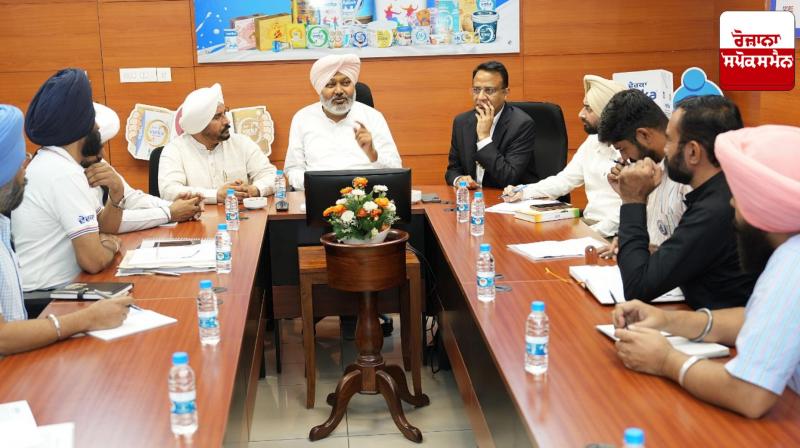 Finance Minister Harpal Singh Cheema directs to form high-level committee to resolve issues of Verka Outsourced Union Finance Minister Harpal Singh Cheema directs to form high-level committee to resolve issues of Verka Outsourced Union