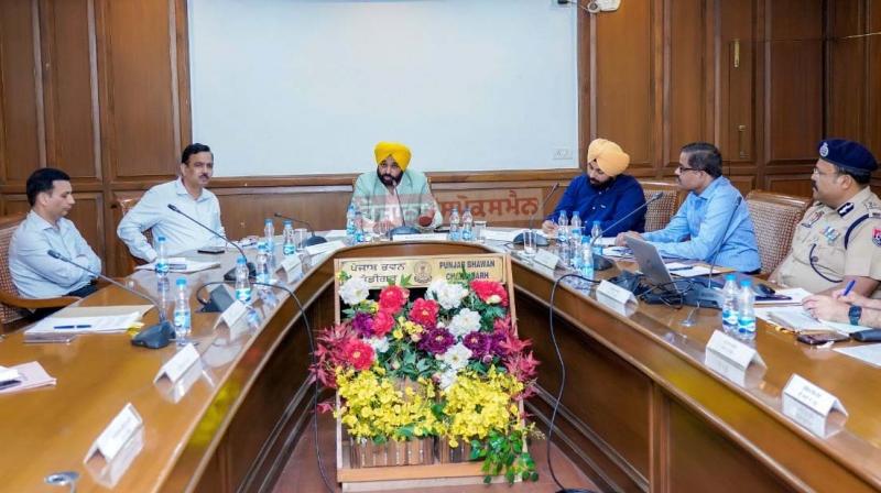 CM Bhagwant Mann held meeting with jail officials CM Bhagwant Mann held meeting with jail officials