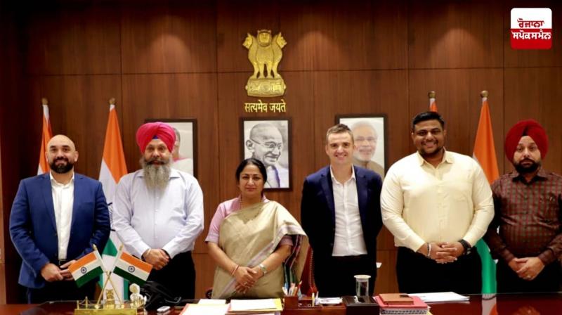 Hockey Victoria Australia delegation welcomed upon arrival in Mohali Hockey Victoria Australia delegation welcomed upon arrival in Mohali