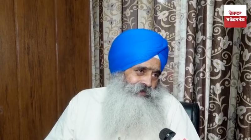 Sikh intellectual Khushal Singh holds Shiromani Akali Dal responsible for errors in Mahan Kosh Sikh intellectual Khushal Singh holds Shiromani Akali Dal responsible for errors in Mahan Kosh