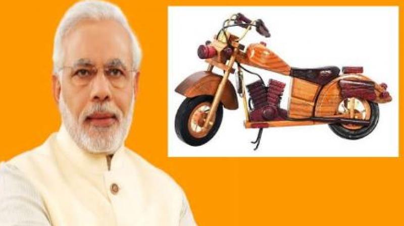 PM Modi-Motorcycle PM Modi-Motorcycle
